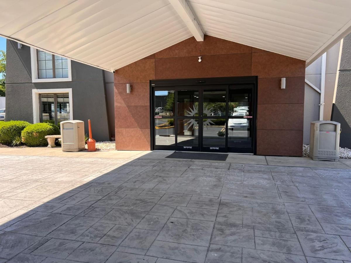 La Quinta Inn Lexington-Horse Park Exterior foto